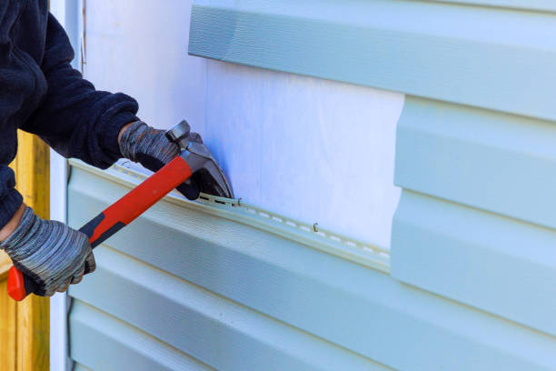 Reliable Emergency Siding Repair contractor in Kingston, TN by Squared Siding